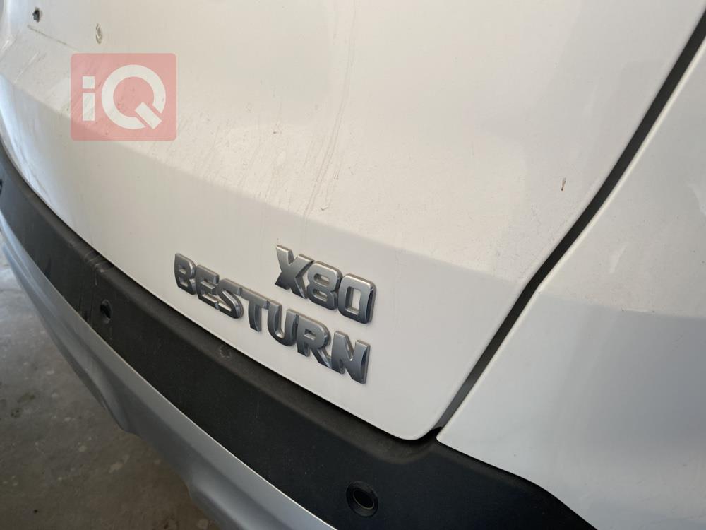 فاو بيستورن X80